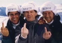 J'épouse, j'adopte, je tue... - Page 2 Heros