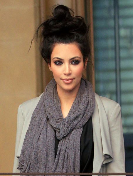 Kim Kardashian s'est offert un cadeau de mariage 450 000 dollars plus 315